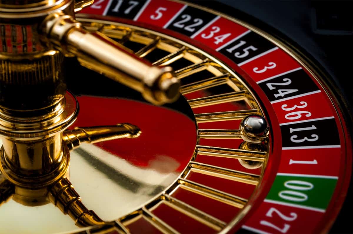 Roulette en Ligne: comment jouer et gagner à ce jeu ?